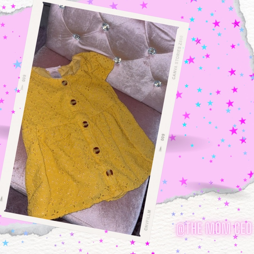 LACE EYELET TOP